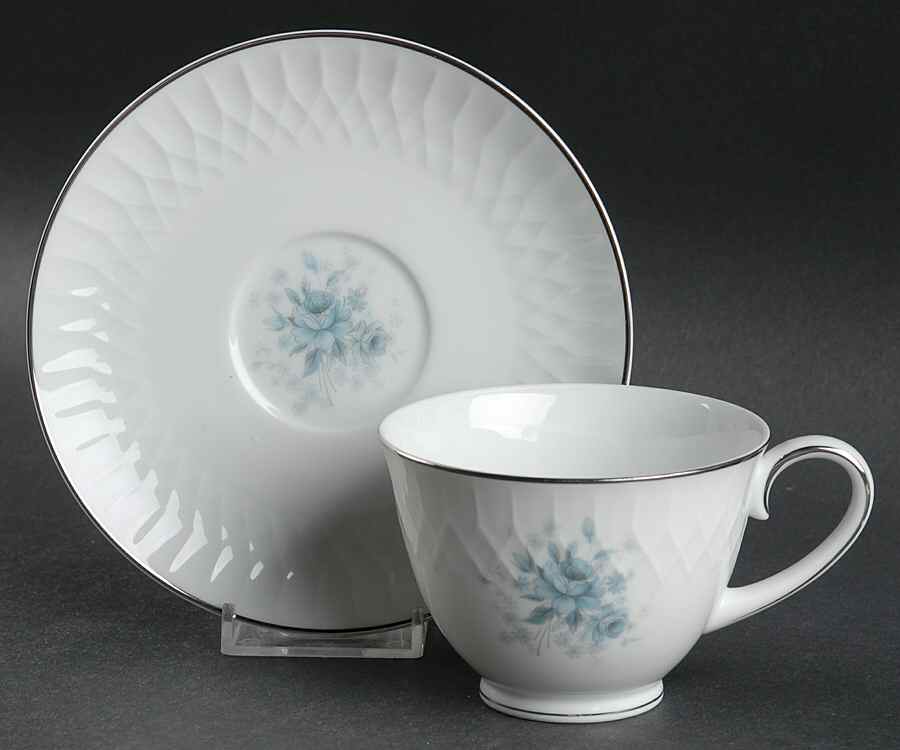 Hyannis Footed Cup & Saucer Set by Noritake-1