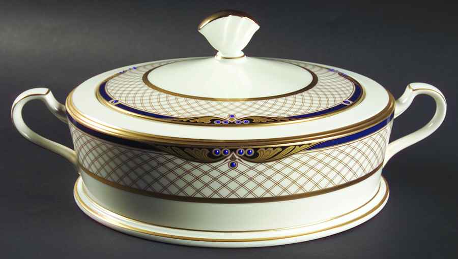 Hyannis Port Round Covered Vegetable by Noritake-1