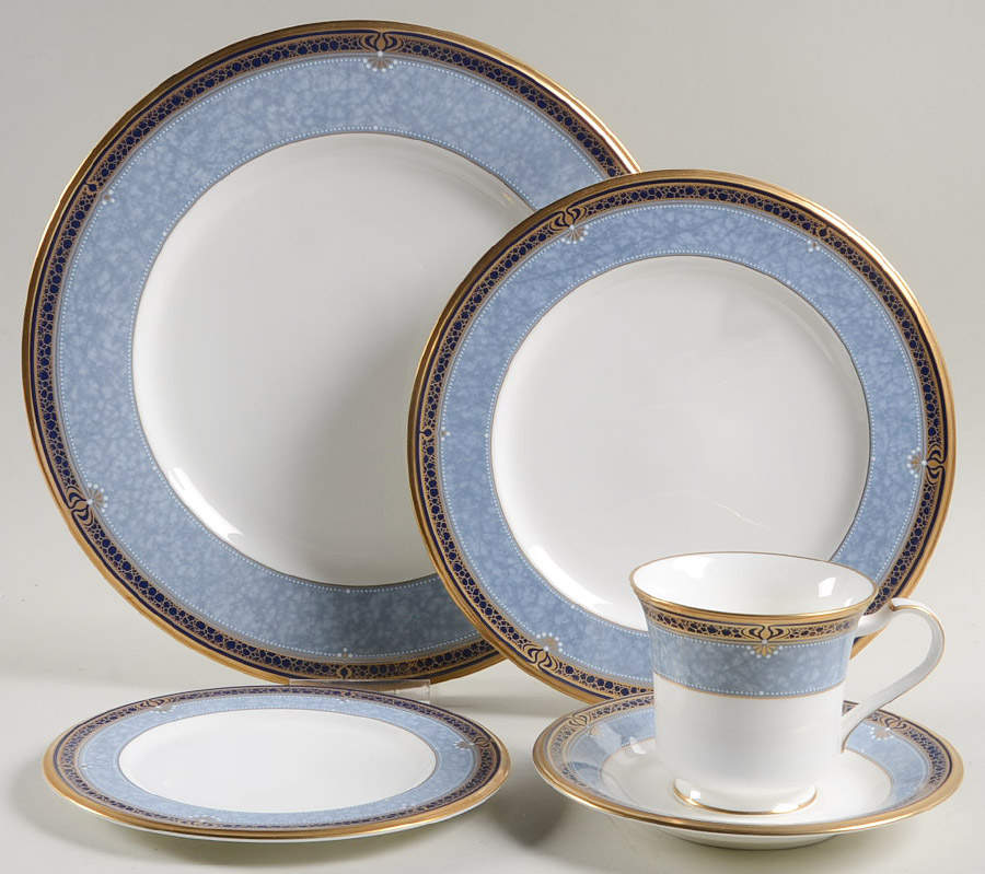 Icon 5 Piece Place Setting by Noritake-1