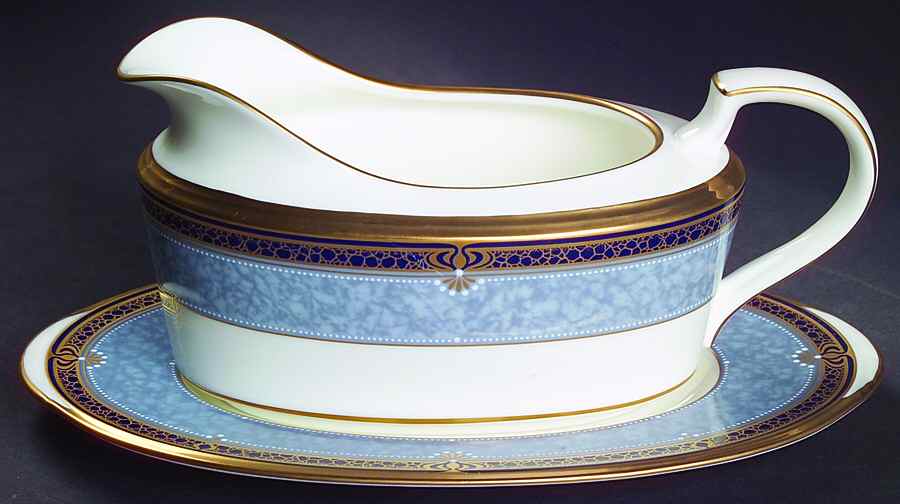 Icon Gravy Boat & Underplate (Relish/Butter) by Noritake-1