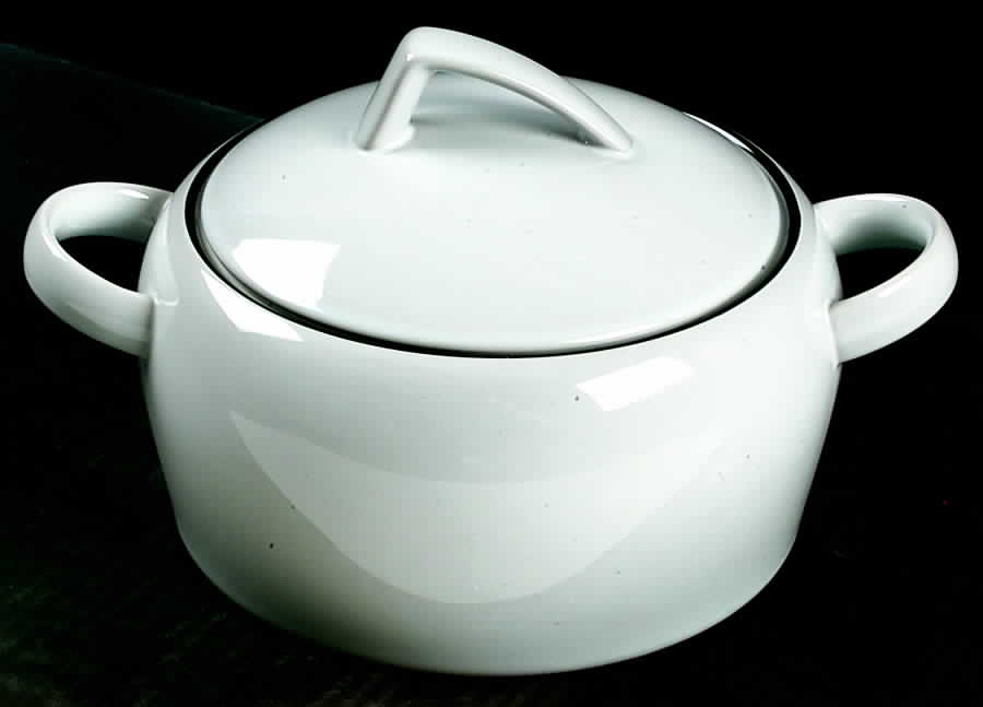 Ignition Round Covered Vegetable by Noritake-1