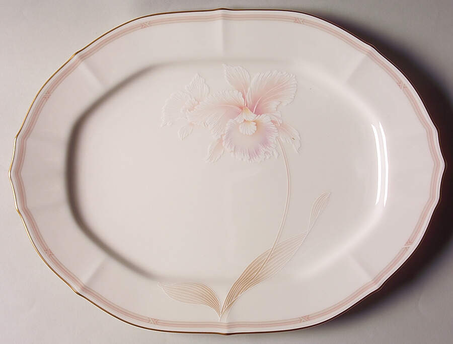 Imperial Blossom 14" Oval Serving Platter by Noritake-1