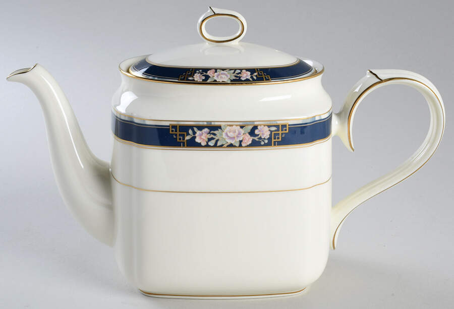 Imperial Gate Teapot & Lid by Noritake-1