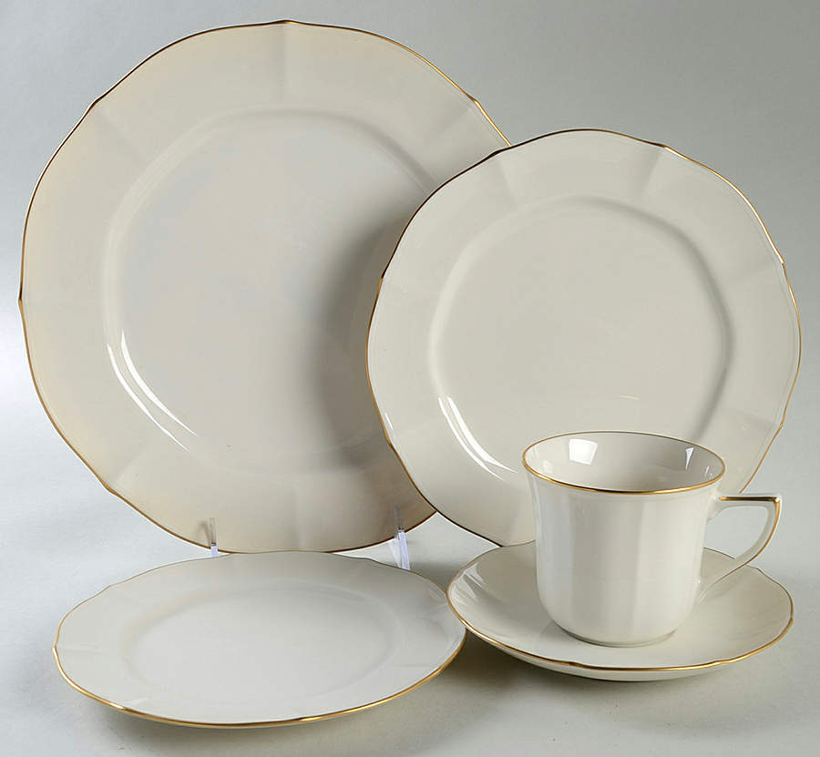 Imperial Gold 5 Piece Place Setting by Noritake-1