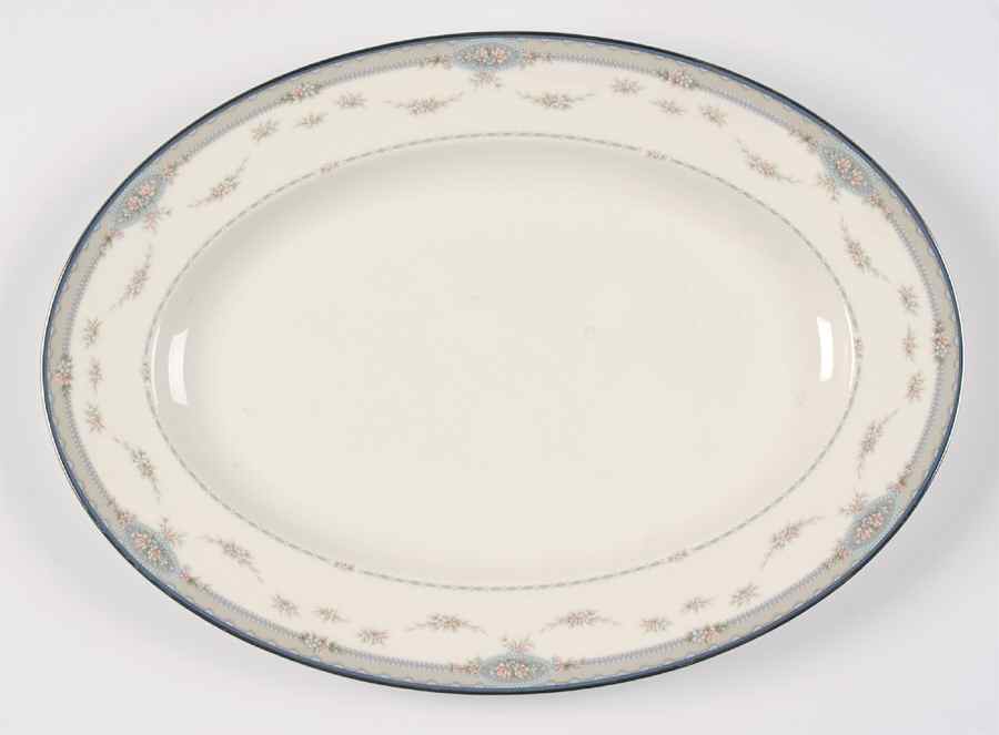 Impetuous 14" Oval Serving Platter by Noritake-1