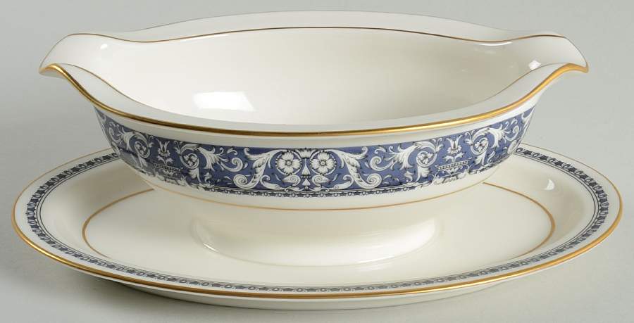 Inglewood Gravy Boat with Attached Underplate by Noritake-1