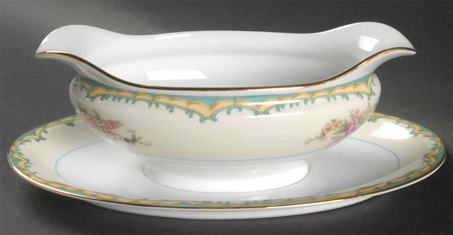 Ingram Gravy Boat with Attached Underplate by Noritake-1