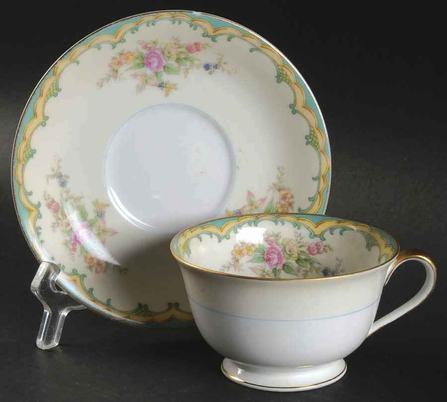 Ingram Footed Cup & Saucer Set by Noritake-1