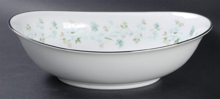 Inspire 10" Oval Vegetable Bowl by Noritake-1