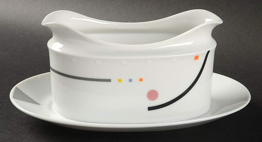 Intuition Gravy Boat with Attached Underplate by Noritake-1