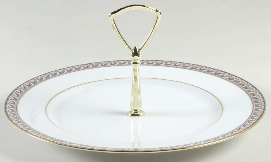 Indigo Waltz Round Serving Plate with Handle (DP) by Noritake-1
