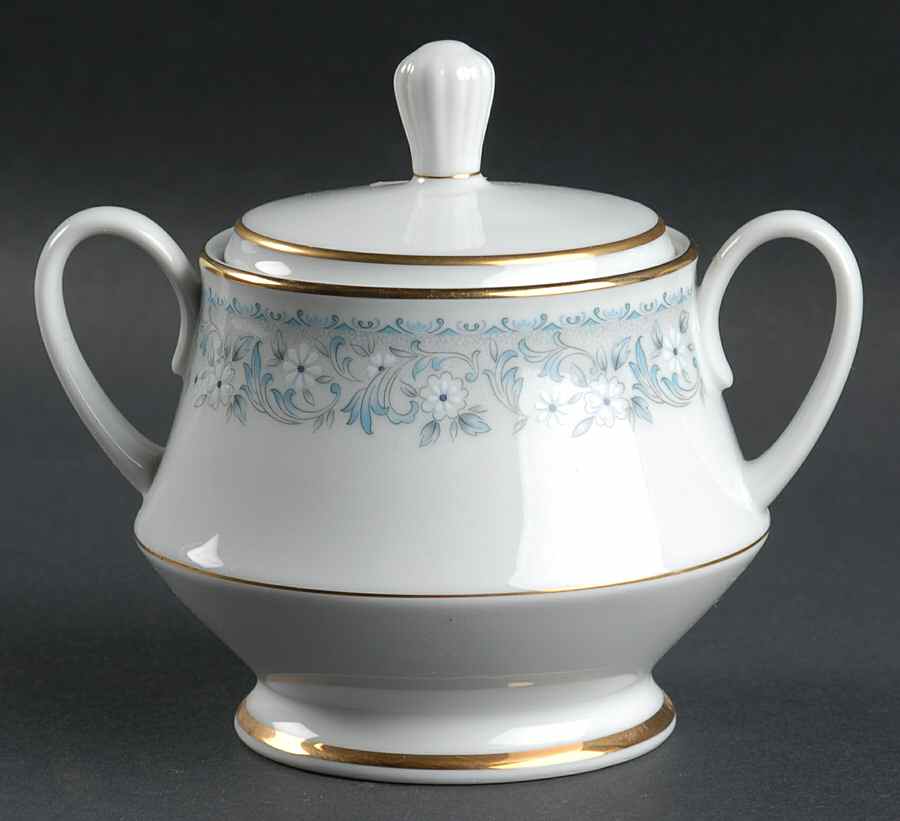 Iona Sugar Bowl & Lid by Noritake-1