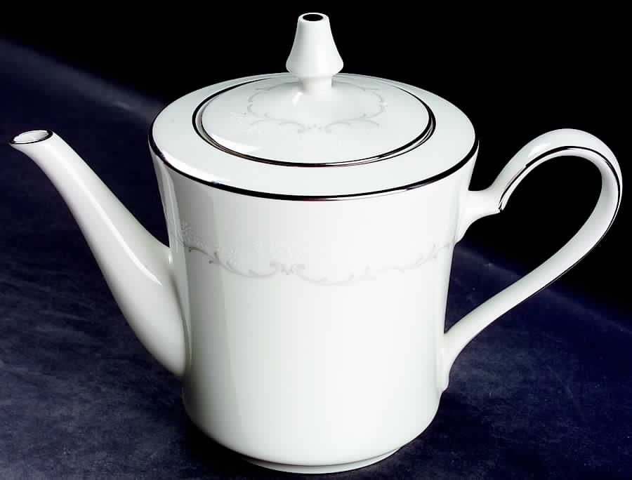 Irene Teapot & Lid by Noritake-1