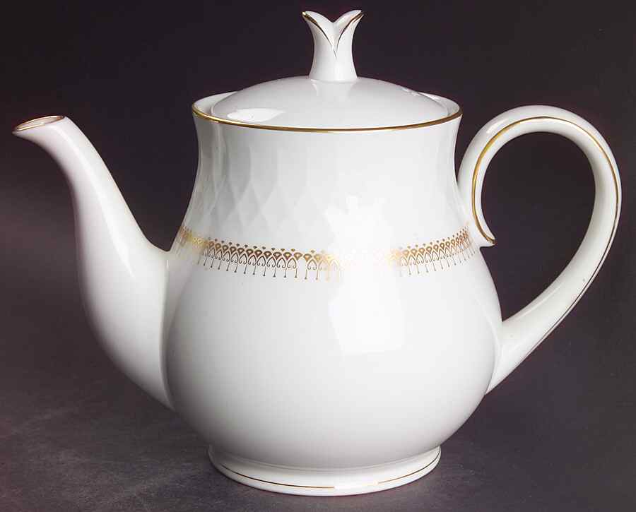 Irmina Teapot & Lid by Noritake-1