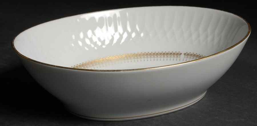 Irmina 9" Oval Vegetable Bowl by Noritake-1