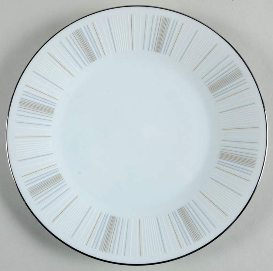 Isabella Luncheon Plate by Noritake-1
