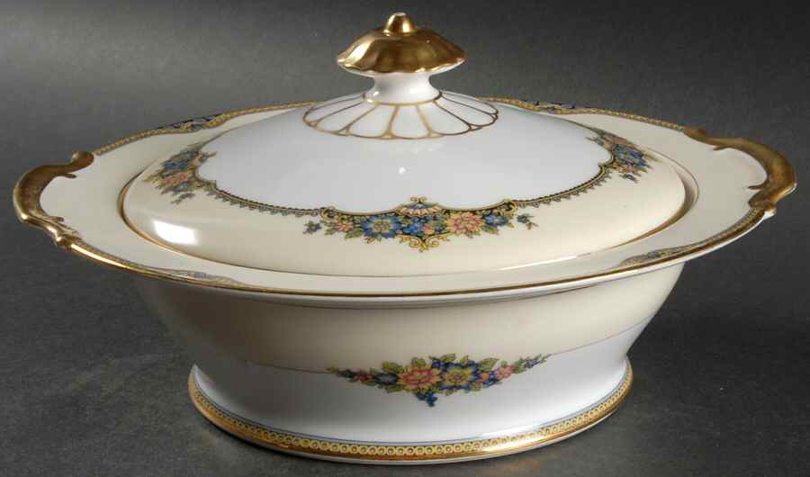Isabey Round Covered Vegetable by Noritake-1
