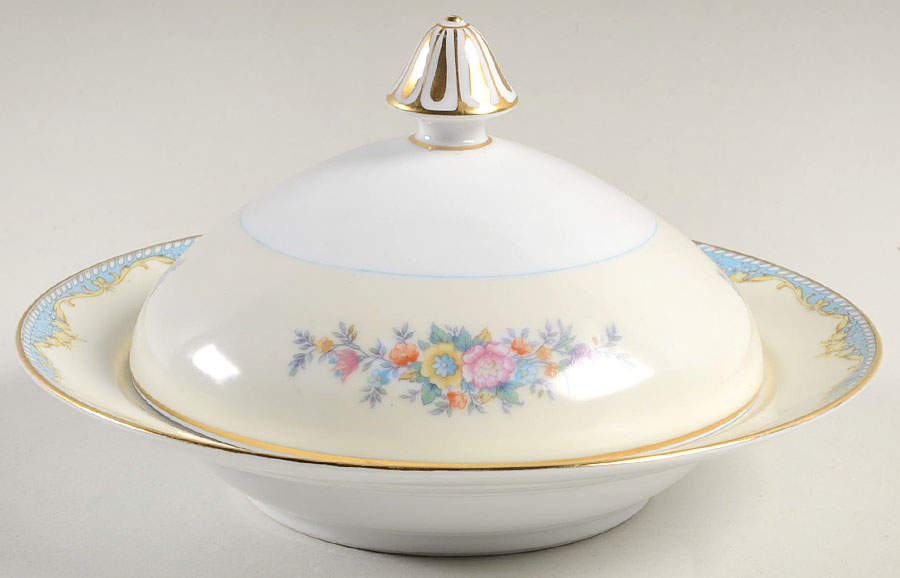 Ivanhoe Round Covered Butter with Strainer by Noritake-1