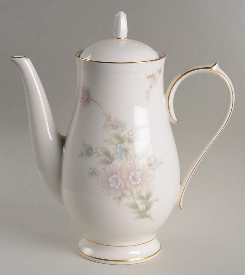 Ivanhoe Coffee Pot & Lid by Noritake-1