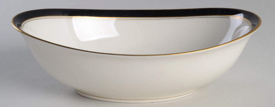 Ivory & Ebony 9" Oval Vegetable Bowl by Noritake-1