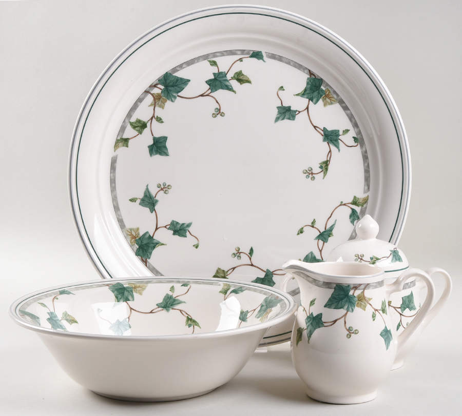 Ivy Lane 5 Piece Hostess Set by Noritake-1