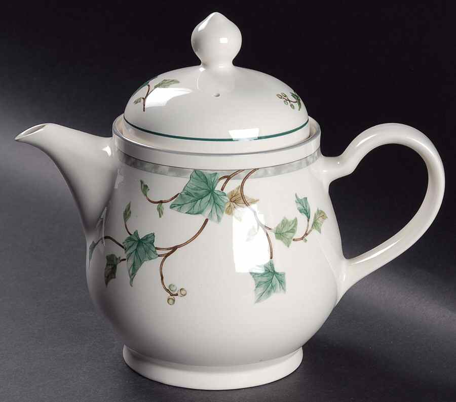 Ivy Lane Teapot & Lid by Noritake-1