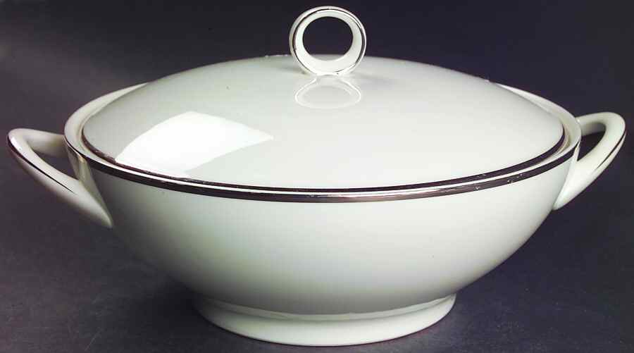Ivonne Round Covered Vegetable by Noritake-1