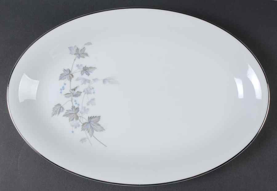 Ivyne 16" Oval Serving Platter by Noritake-1