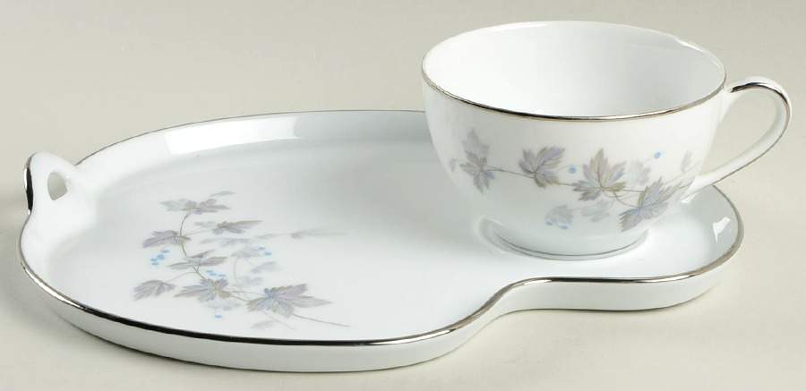 Ivyne Snack Plate & Cup Set by Noritake-1