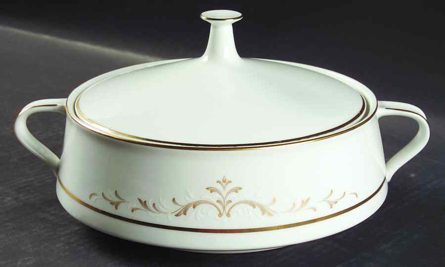 Jacqueline Round Covered Vegetable by Noritake-1