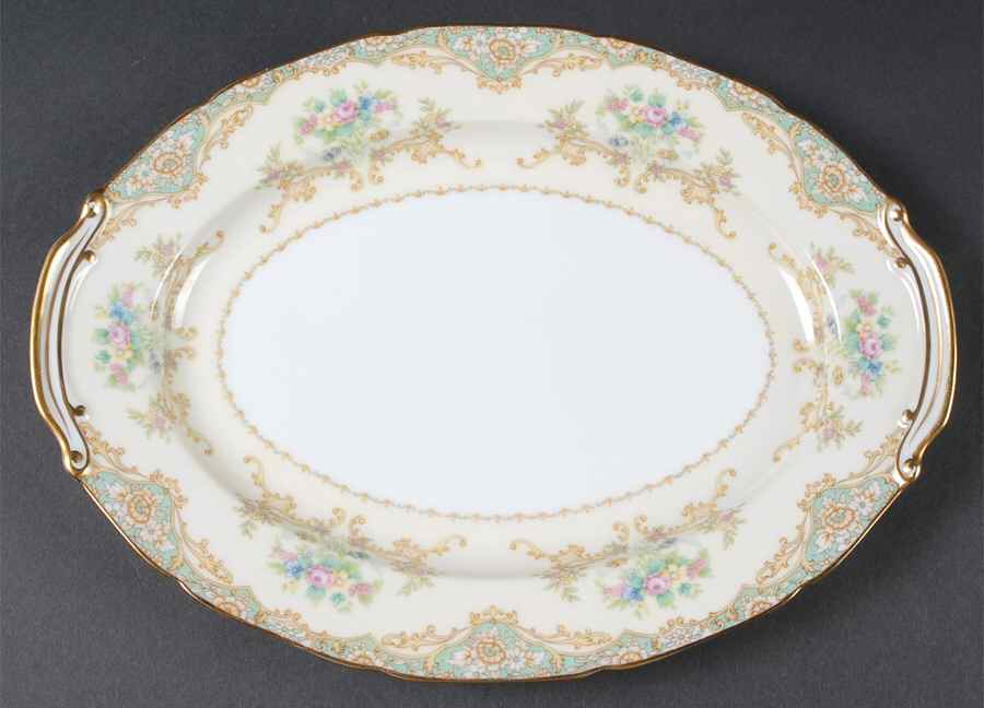 Janice 11" Oval Serving Platter by Noritake-1