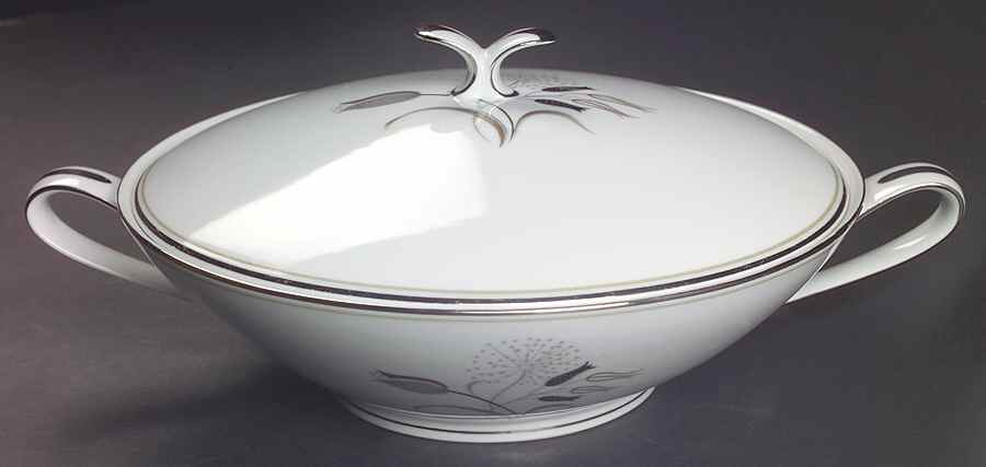 Jaris Round Covered Vegetable by Noritake-1