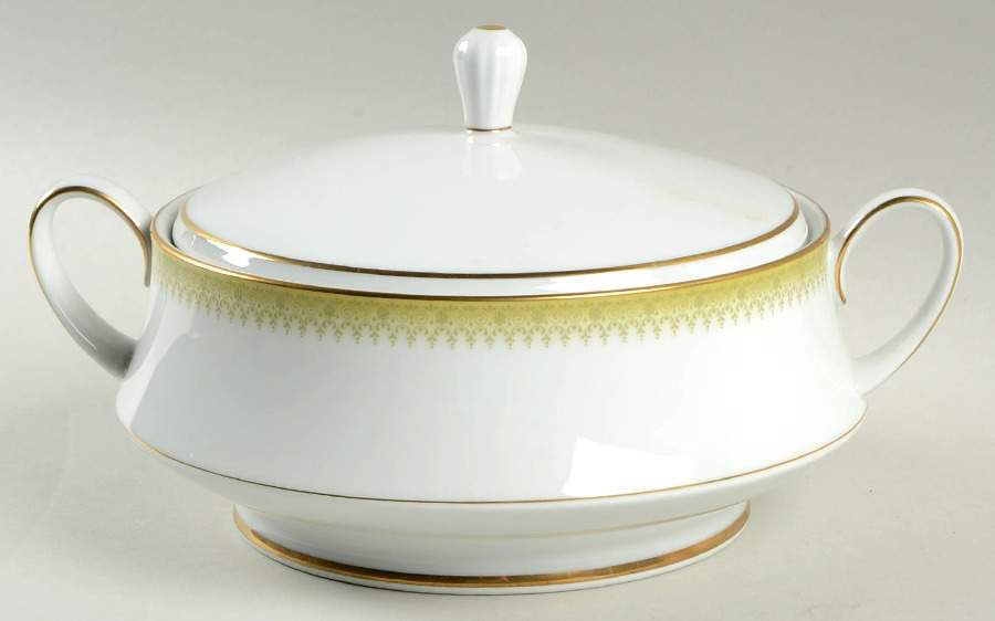 Jennifer Round Covered Vegetable by Noritake-1