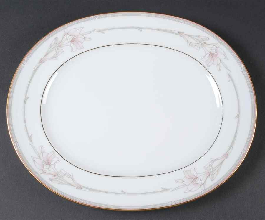 Jenna 13" Oval Serving Platter by Noritake-1