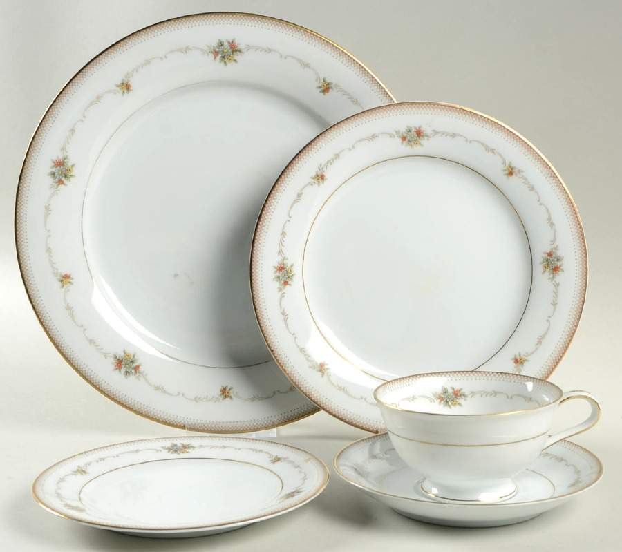 Joanne 5 Piece Place Setting by Noritake-1