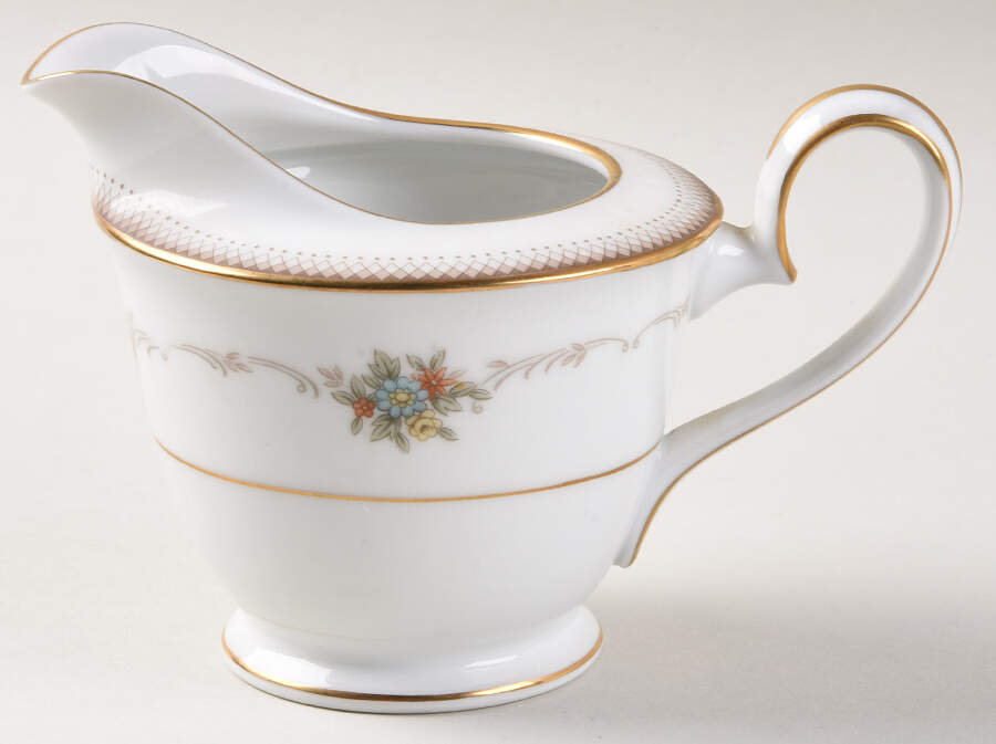 Joanne Mini Creamer by Noritake-1