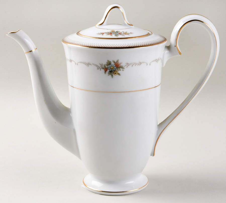 Joanne Mini Coffee Pot & Lid by Noritake-1