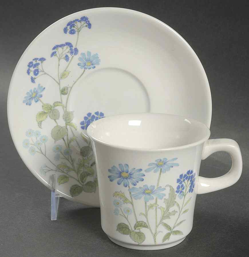 Joy Flat Cup & Saucer Set by Noritake-1