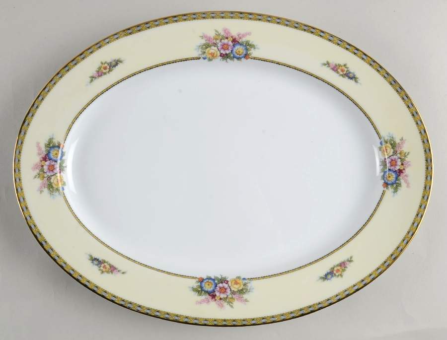 Juanita 13" Oval Serving Platter by Noritake-1
