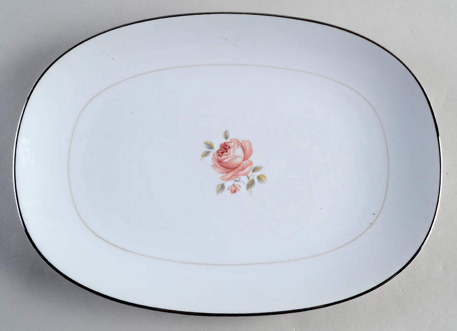 June 11" Oval Serving Platter by Noritake-1