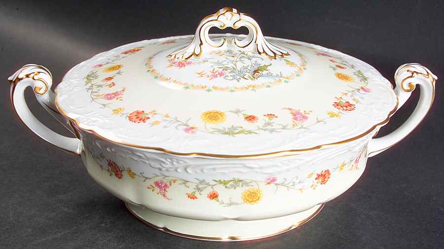 Jupiter Round Covered Vegetable by Noritake-1