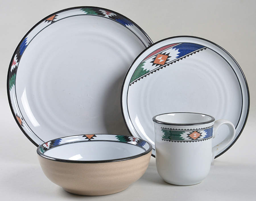 Kachina 4 Piece Place Setting by Noritake-1