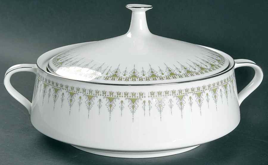 Kambrook Round Covered Vegetable by Noritake-1