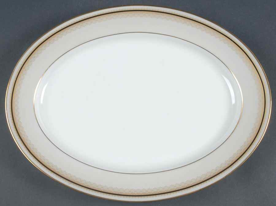 Karen (2671, Black & Gold) 13" Oval Serving Platter by Noritake-1