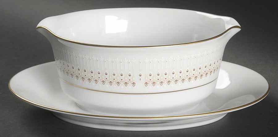 Keenan Gravy Boat with Attached Underplate by Noritake-1