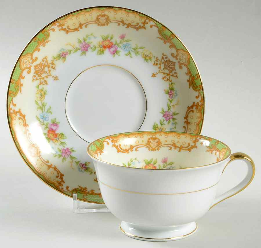 Kelford Footed Cup & Saucer Set by Noritake-1