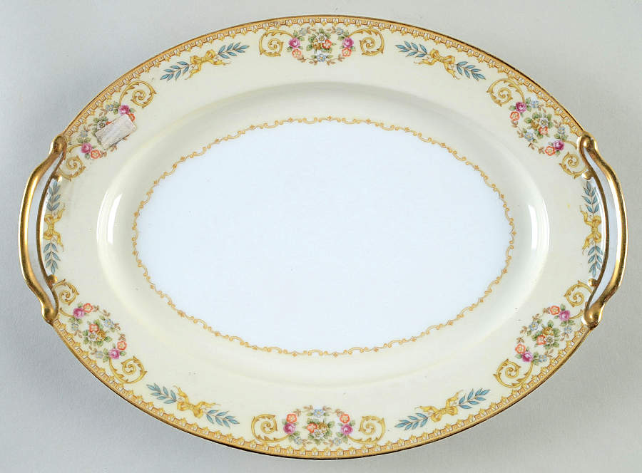 Kelvin 11" Oval Serving Platter by Noritake-1