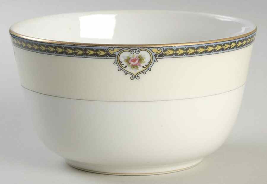 Kenosha Cranberry Bowl by Noritake-1
