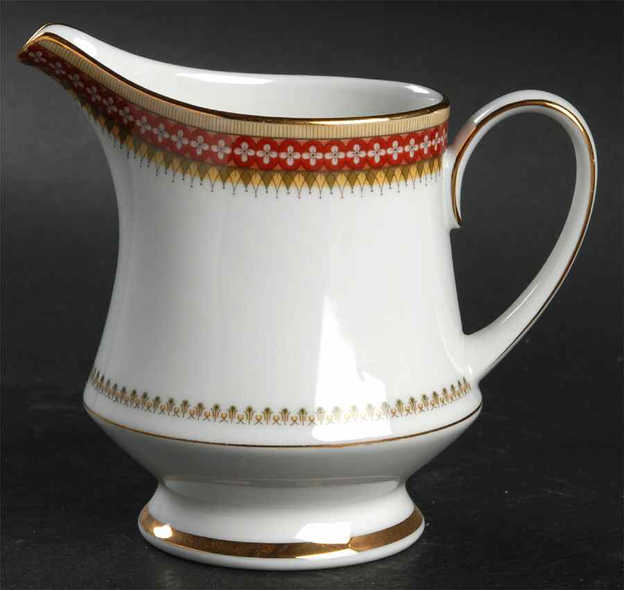 Kensington Creamer by Noritake-1
