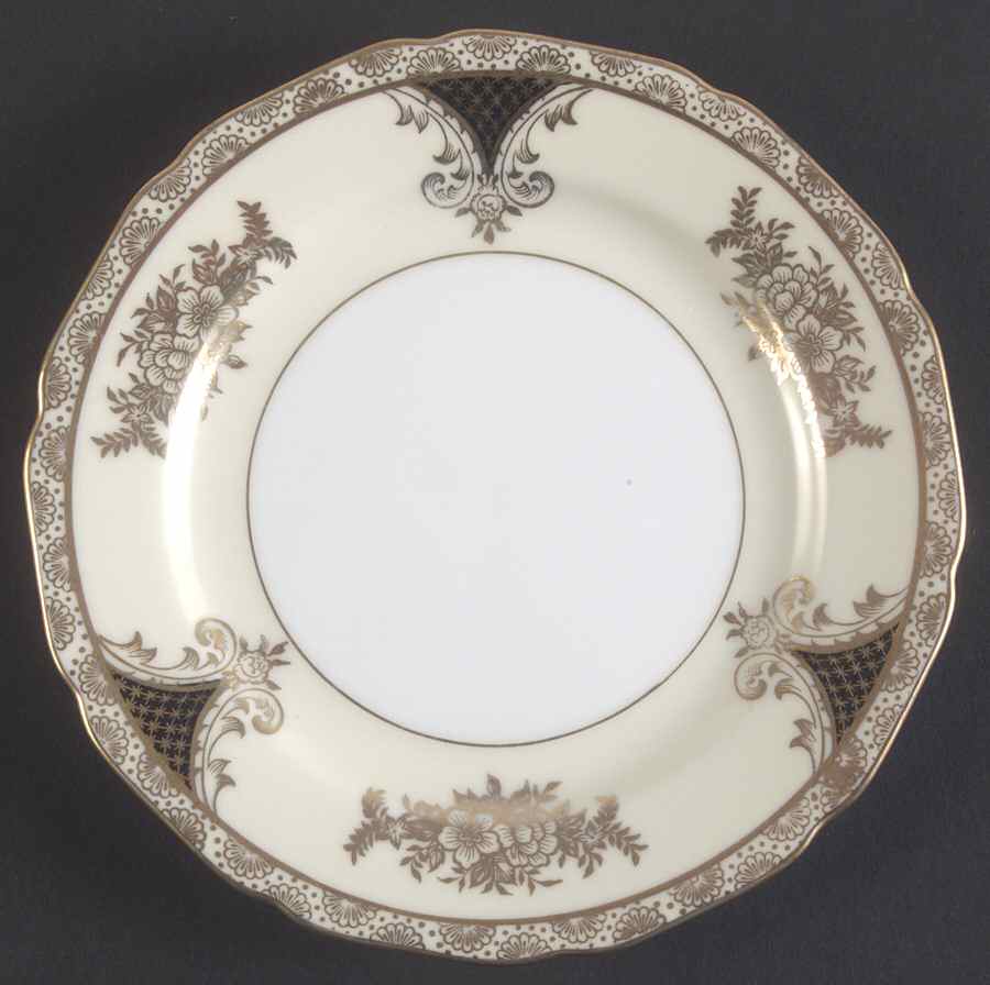 Kenwood (Black, Scalloped) Bread & Butter Plate by Noritake-1